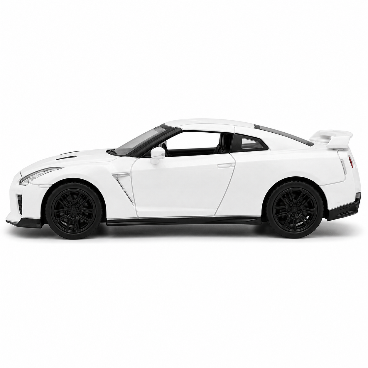 Nissan GT-R R35 – 1:36 Godzilla Performance Edition