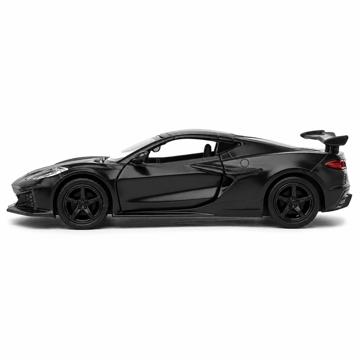 Chevrolet Corvette Z06 (C8) – 1:36 Alloy Model Car